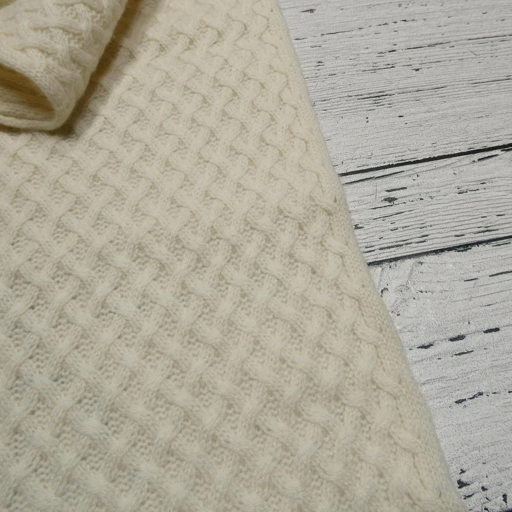 Collectioneighteen Cashmere Scarf Womens One Size White Knit Textured Winter
